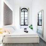 Double Loft - Ponte Vecchio شقة